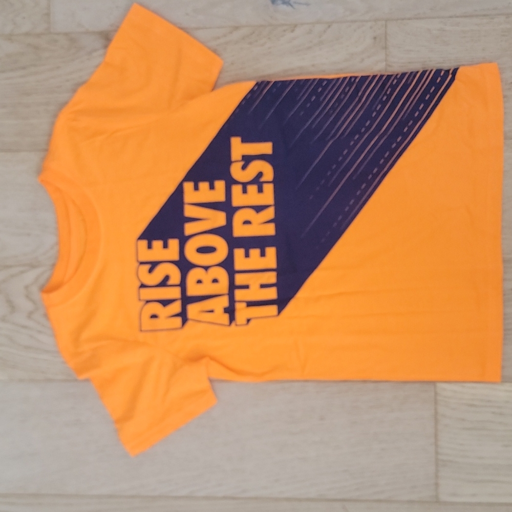 Youth large orange short sleeve t-shirt